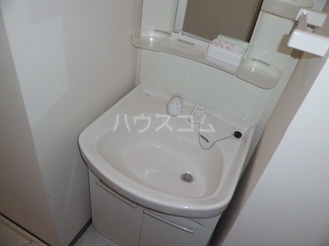 13/30 洗面