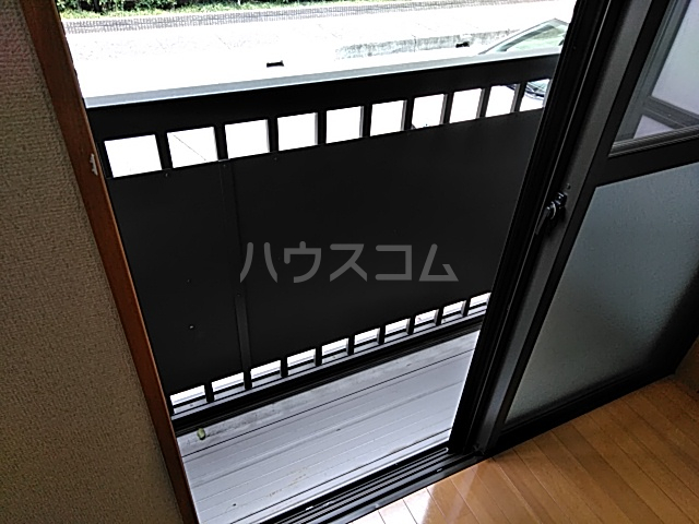 13/30 バルコニー