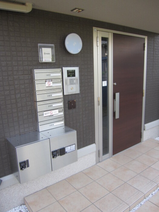 19/29 エントランス