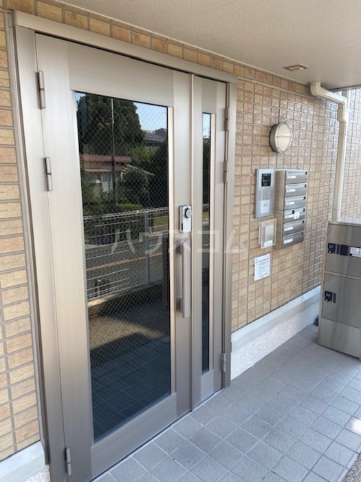 3/5 エントランス