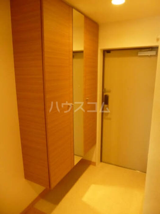 3/21 玄関