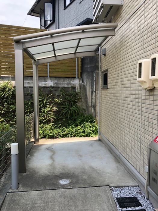 18/26 エントランス