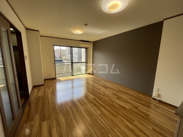 3/25 リビング/ダイニング