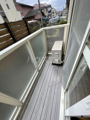 23/30 バルコニー