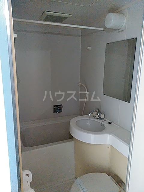 14/30 浴室