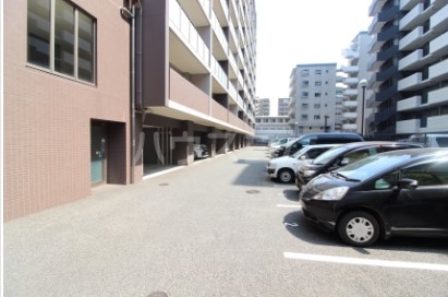 4/12 駐車場