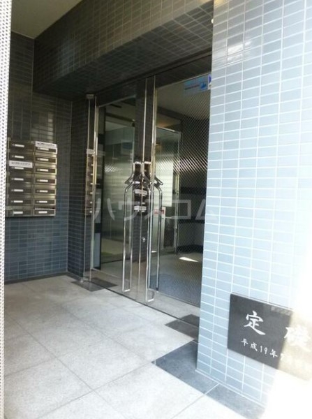 20/29 エントランス