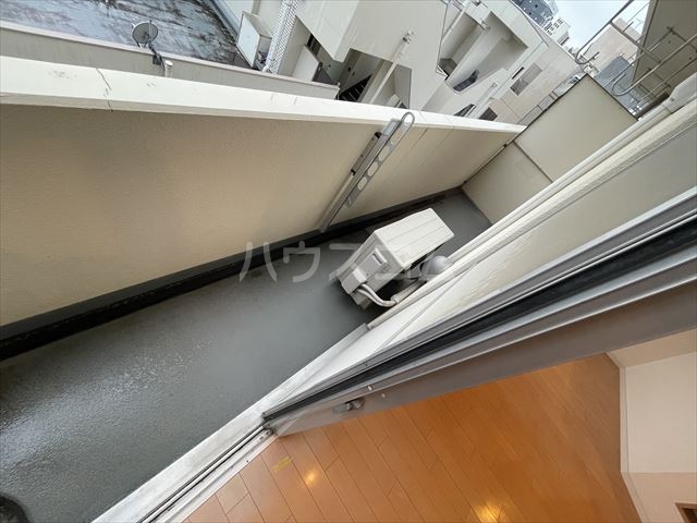 19/30 バルコニー