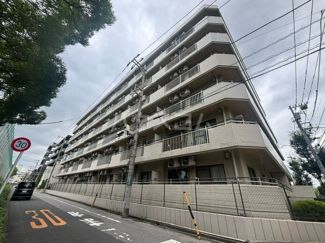 2/30 外観
