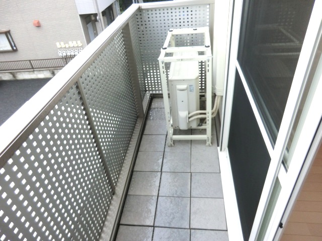 16/25 バルコニー