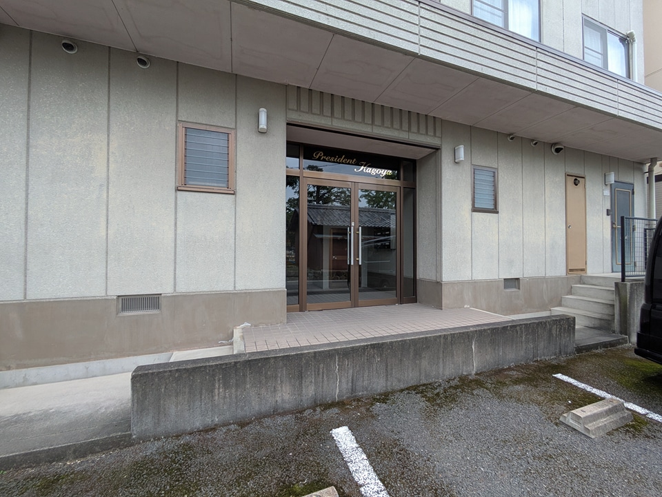 2/8 エントランス