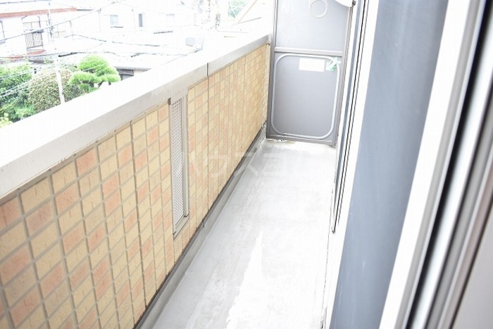 20/30 バルコニー