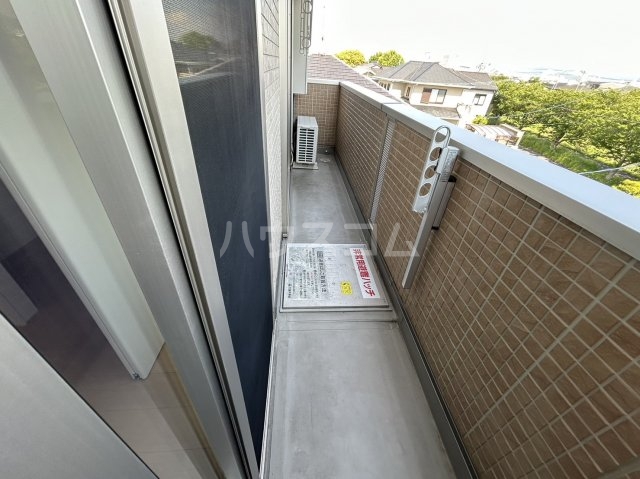 14/28 バルコニー