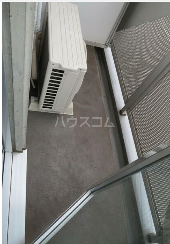 13/30 バルコニー