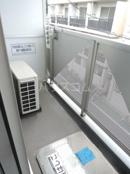 13/28 バルコニー