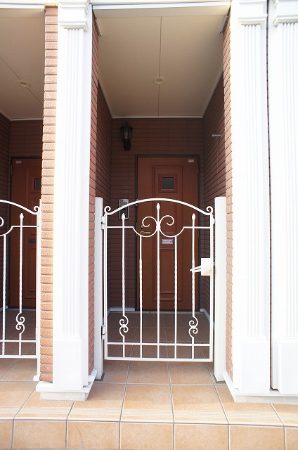 14/20 エントランス