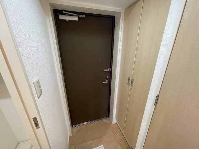 6/25 玄関