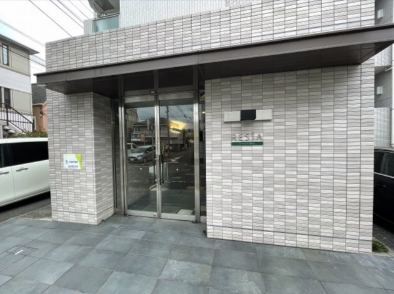 14/19 エントランス