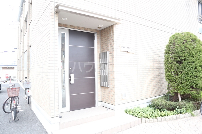 2/11 エントランス