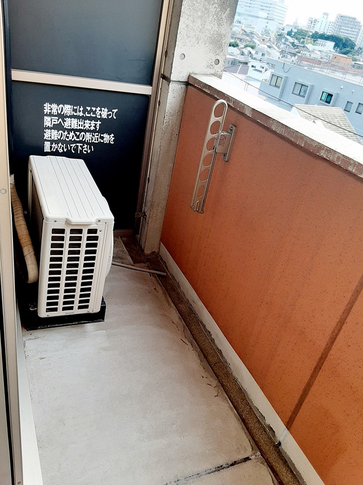 15/28 バルコニー