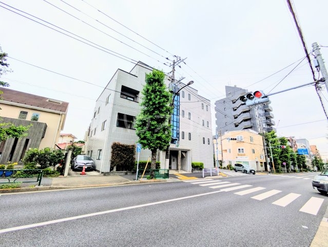 2/30 外観