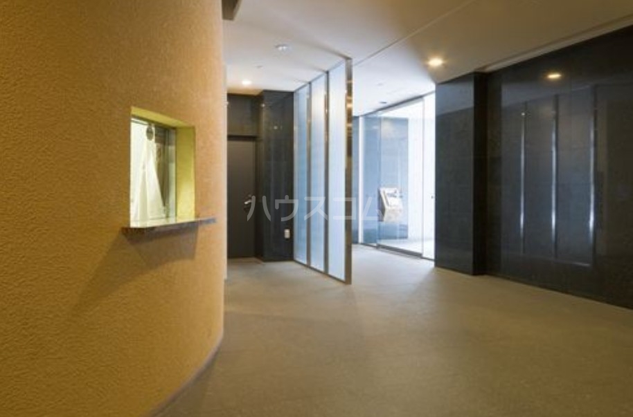 14/24 エントランス