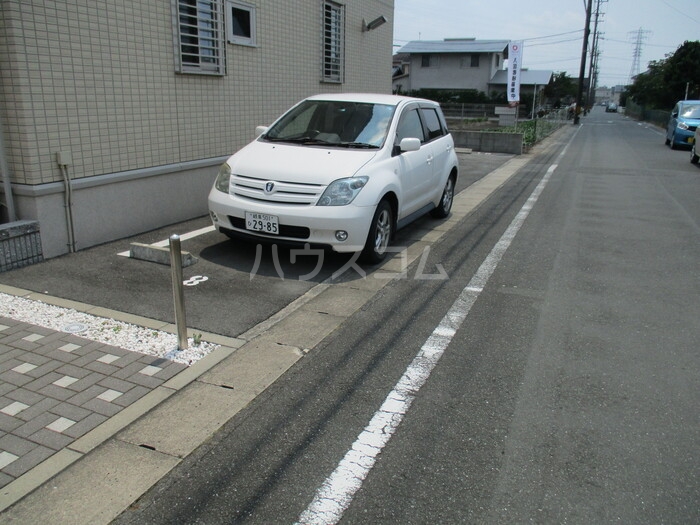 15/25 駐車場
