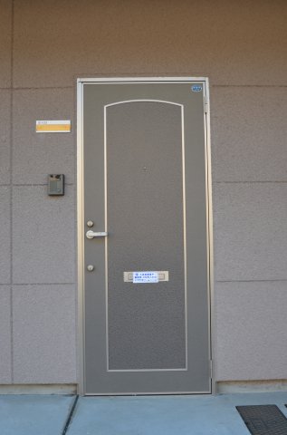 21/30 エントランス