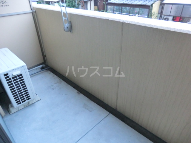 13/22 バルコニー