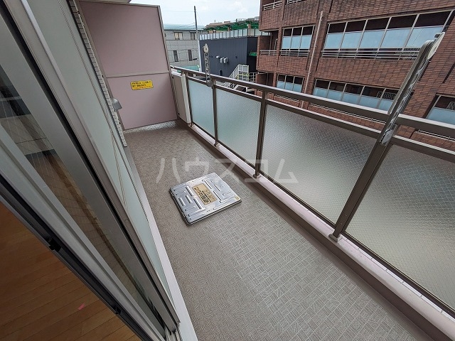 19/30 バルコニー