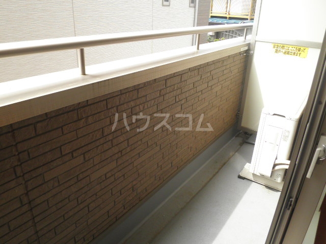 21/27 バルコニー