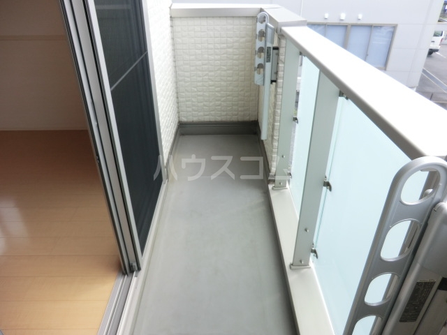 19/27 バルコニー