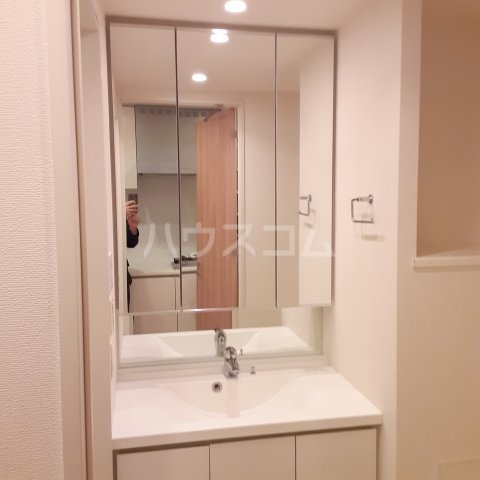 16/30 洗面