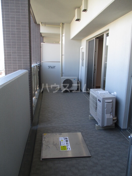 13/30 バルコニー