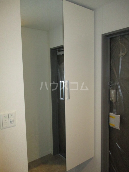 13/24 エントランス