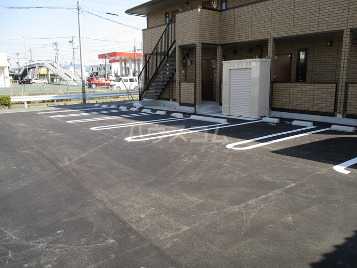 16/26 駐車場