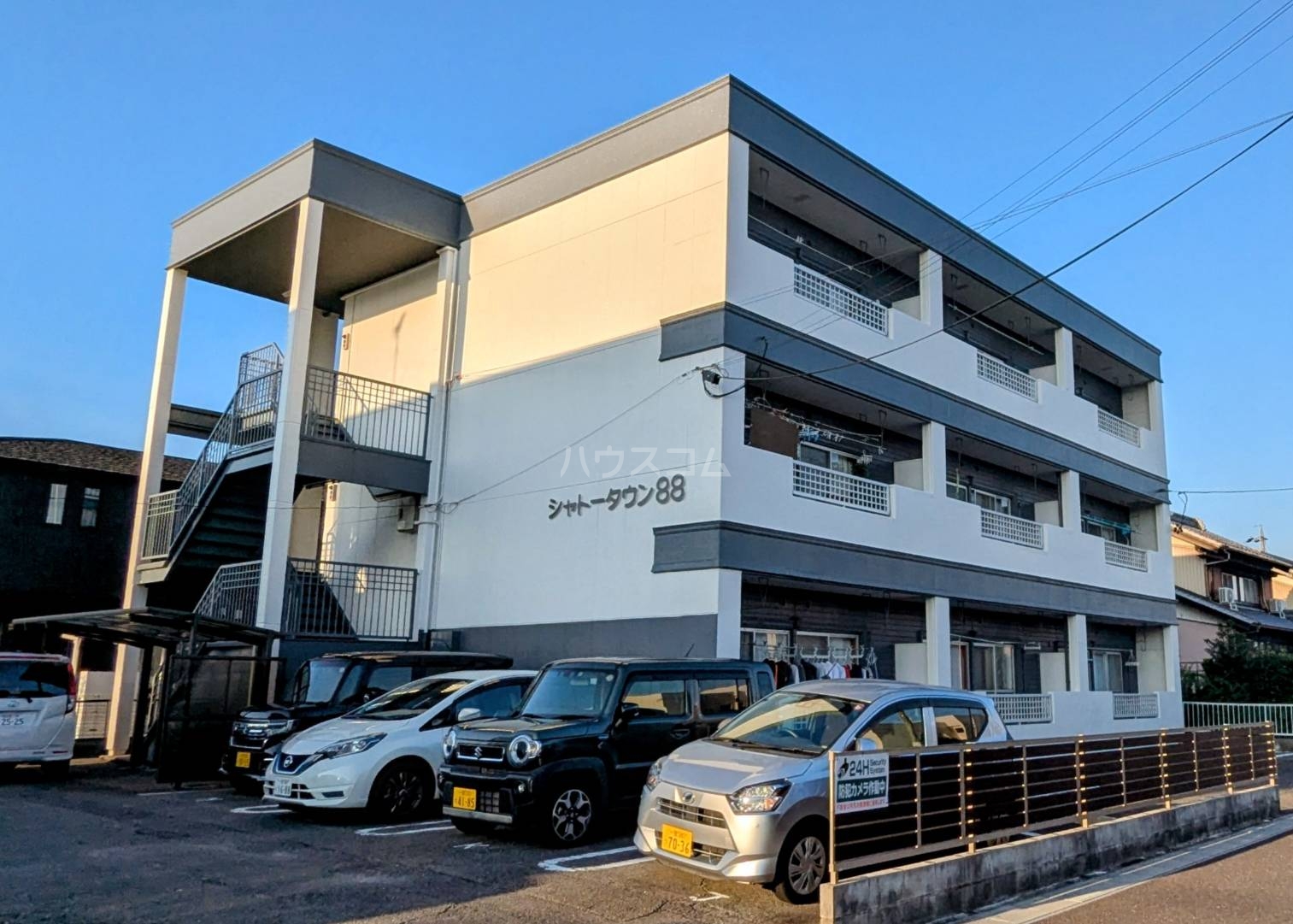 1/4 外観