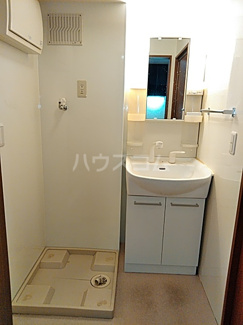 16/30 洗面