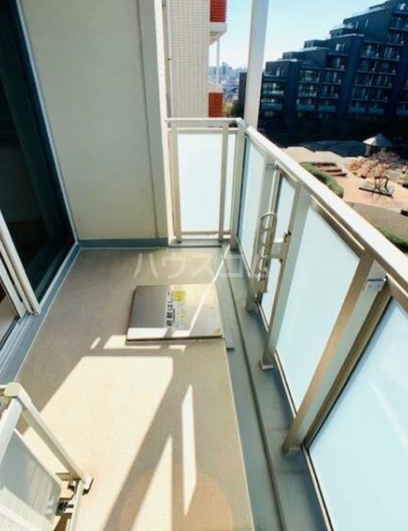 21/30 バルコニー