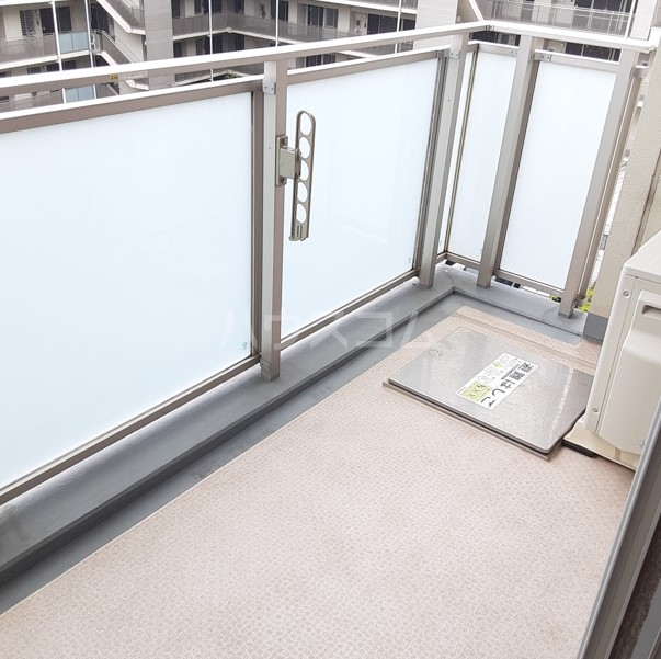 20/30 バルコニー