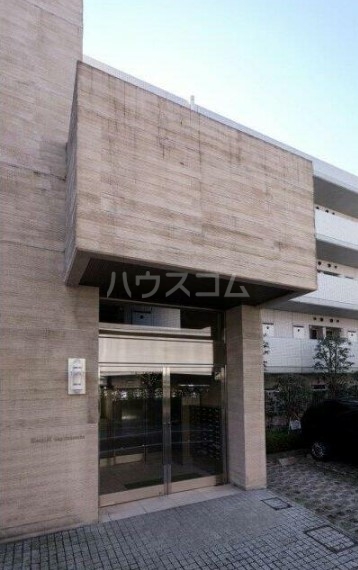 15/25 エントランス