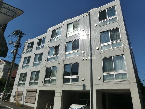 2/30 外観