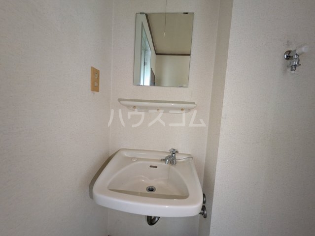 13/28 洗面