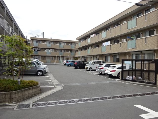 4/7 駐車場
