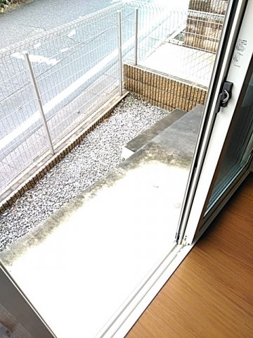 17/27 バルコニー