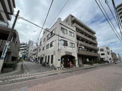 14/22 エントランス