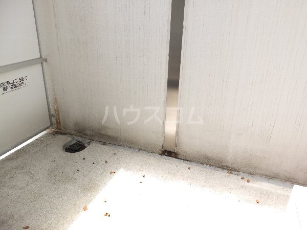 15/28 バルコニー