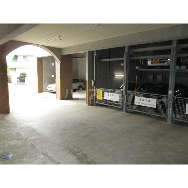 15/25 駐車場