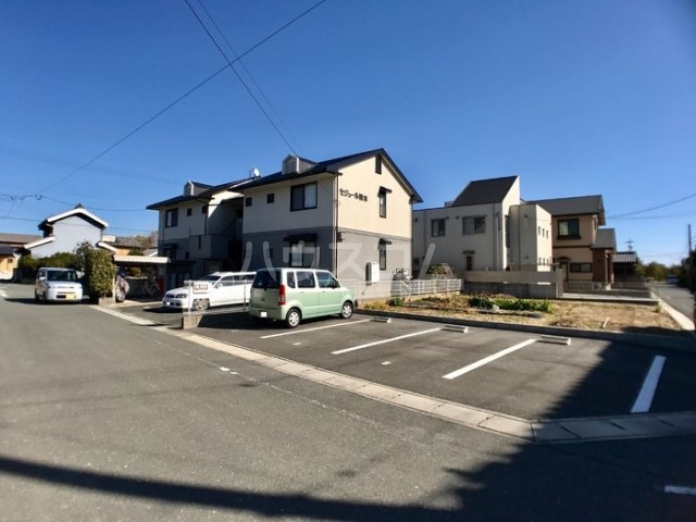 16/26 駐車場