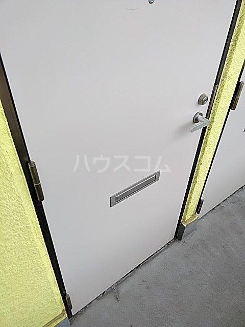 22/24 エントランス